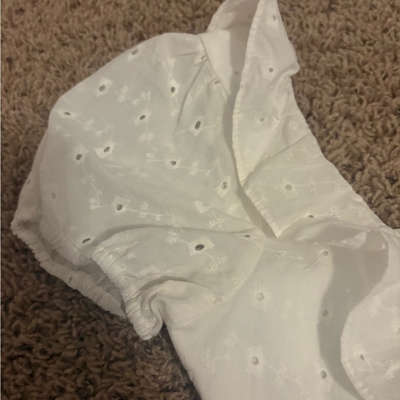 White Eyelet Ruffle Blouse - Picture 3 of 6